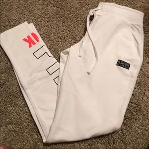 Victoria’s Secret Pink pant